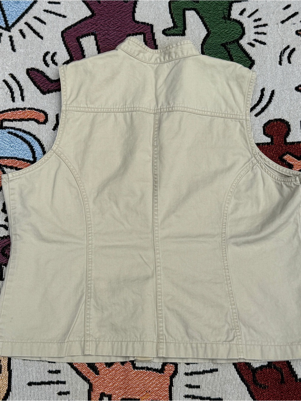 DCC Sleeveless Utility Button-Front Vest - Picture 3 of 6